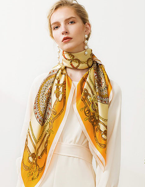 Barocco Silk Twill Scarf in Multicoloured - Versace